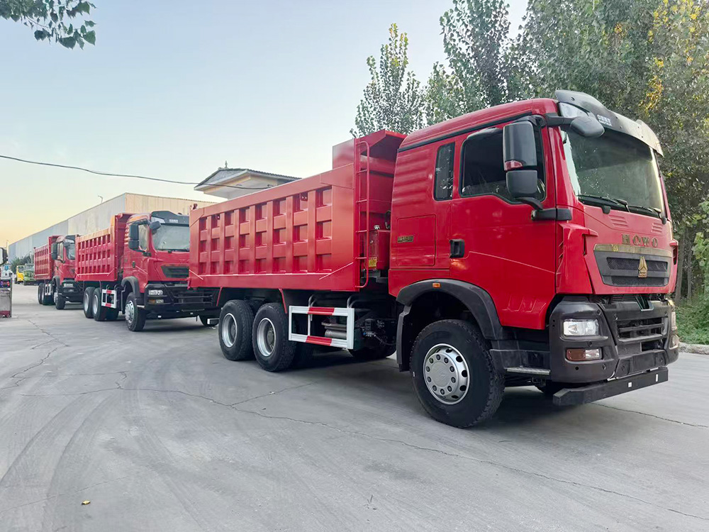 HOWO TX6x4 Dump truck