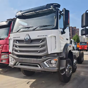 Foton Auman 430HP 6X4 Tractor Head Truck for Fuel Tanker Container Transport